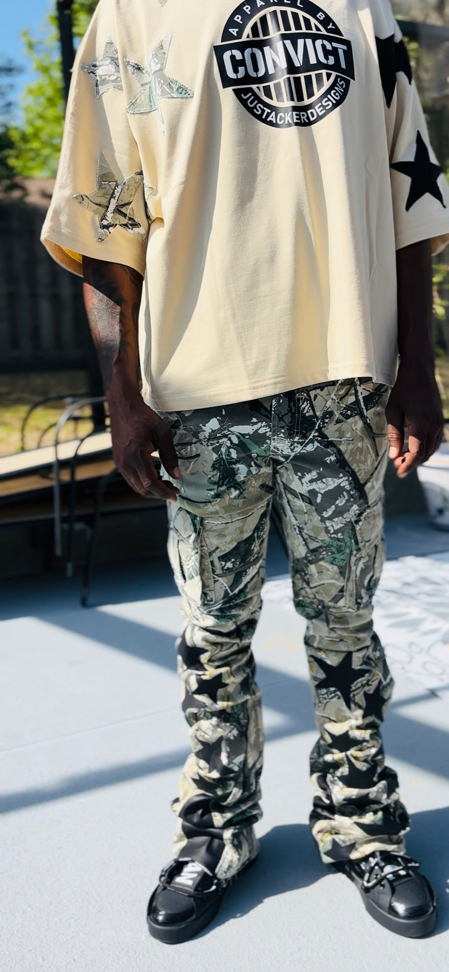 Custom Camouflaged jeans black stars